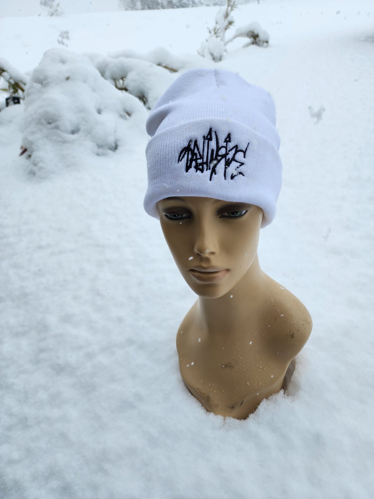 Handstyle Beanie - Embroidered (winter collection 2022)